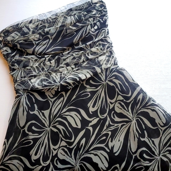 BCBG Max Azria Y2K Black and Cream Strapless Tulle Floral Midi Dress 10 - Picture 1 of 5